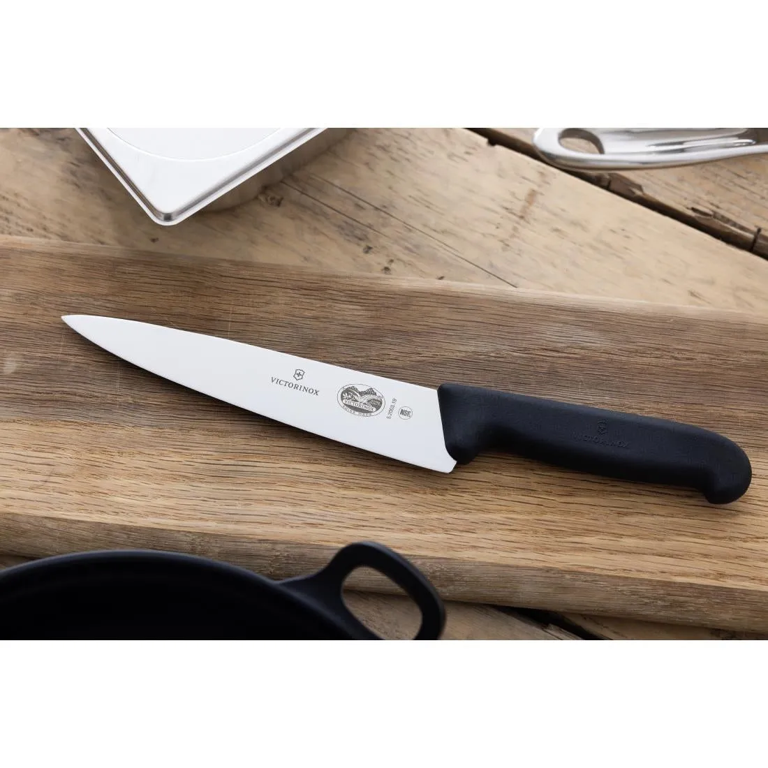 HX992 Victorinox Fibrox Carving Knife 19cm