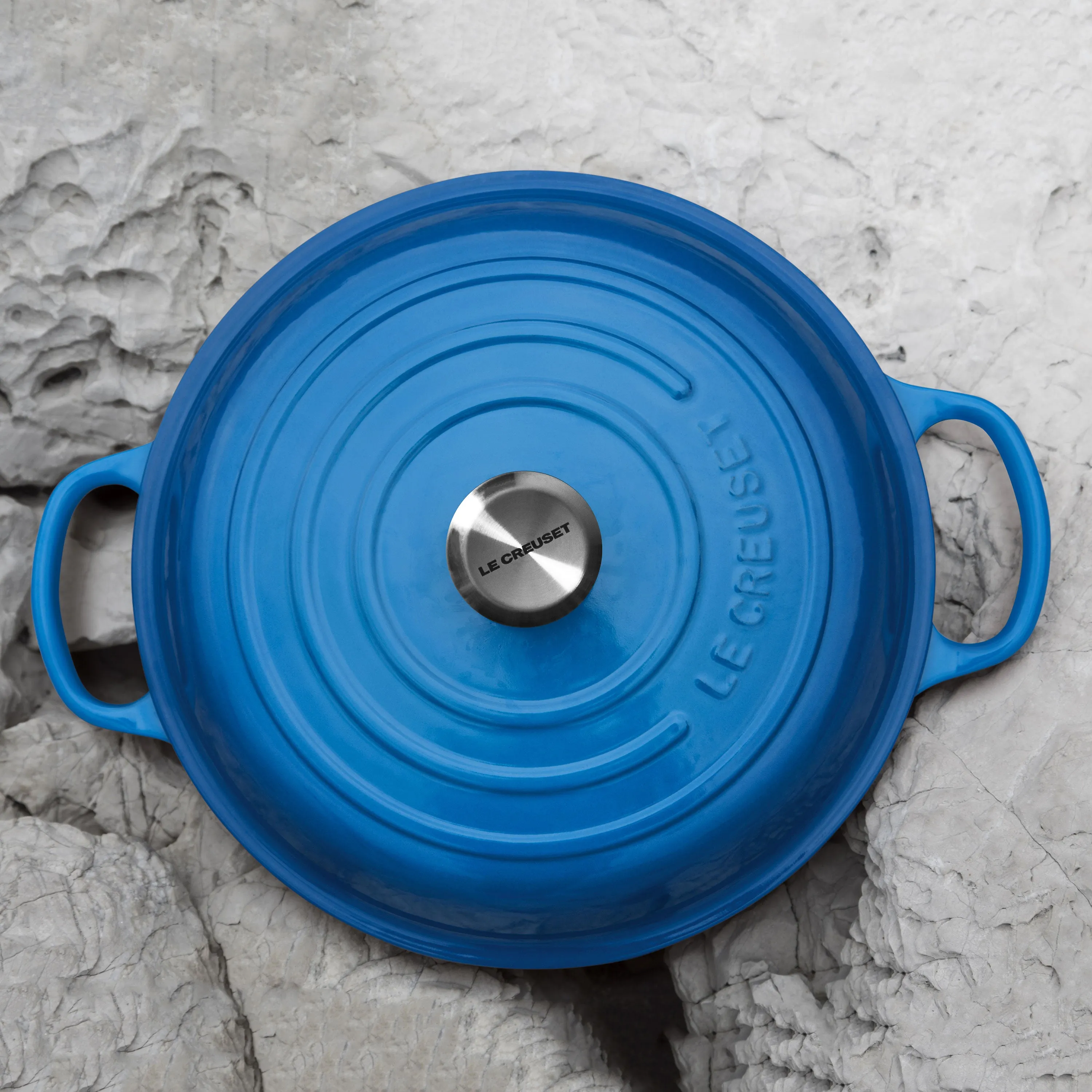 Le Creuset Signature Cast Iron 5-quart Marseille Braiser