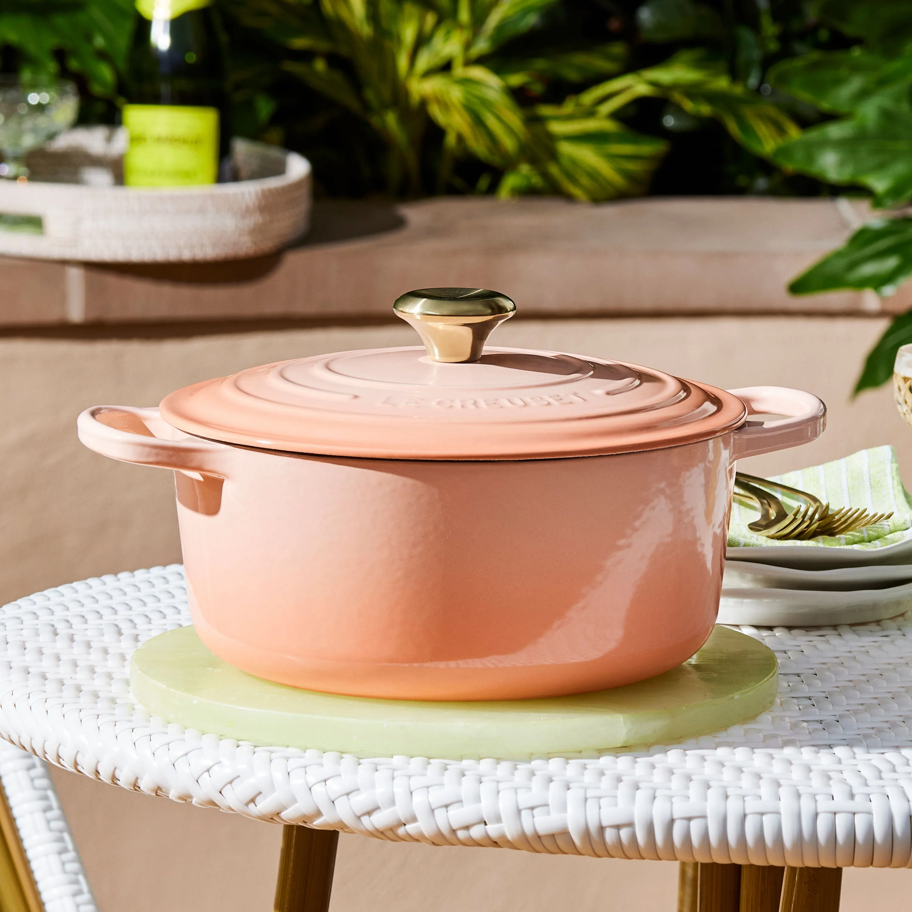 Le Creuset Signature Cast Iron 5.5-quart Peche Round Dutch Oven