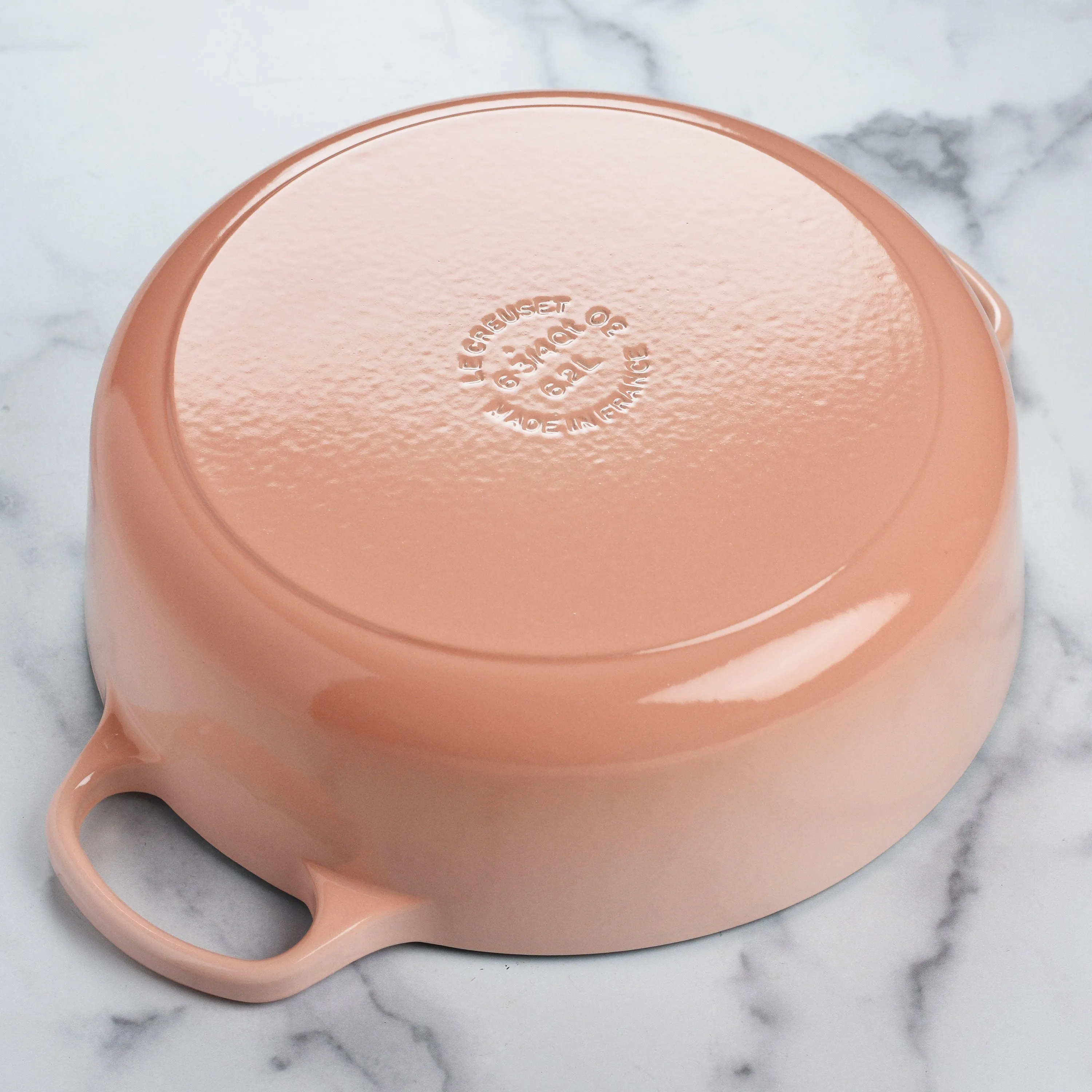 Le Creuset Signature Cast Iron 6.75-quart Peche Round Wide Dutch Oven with Copper Knob