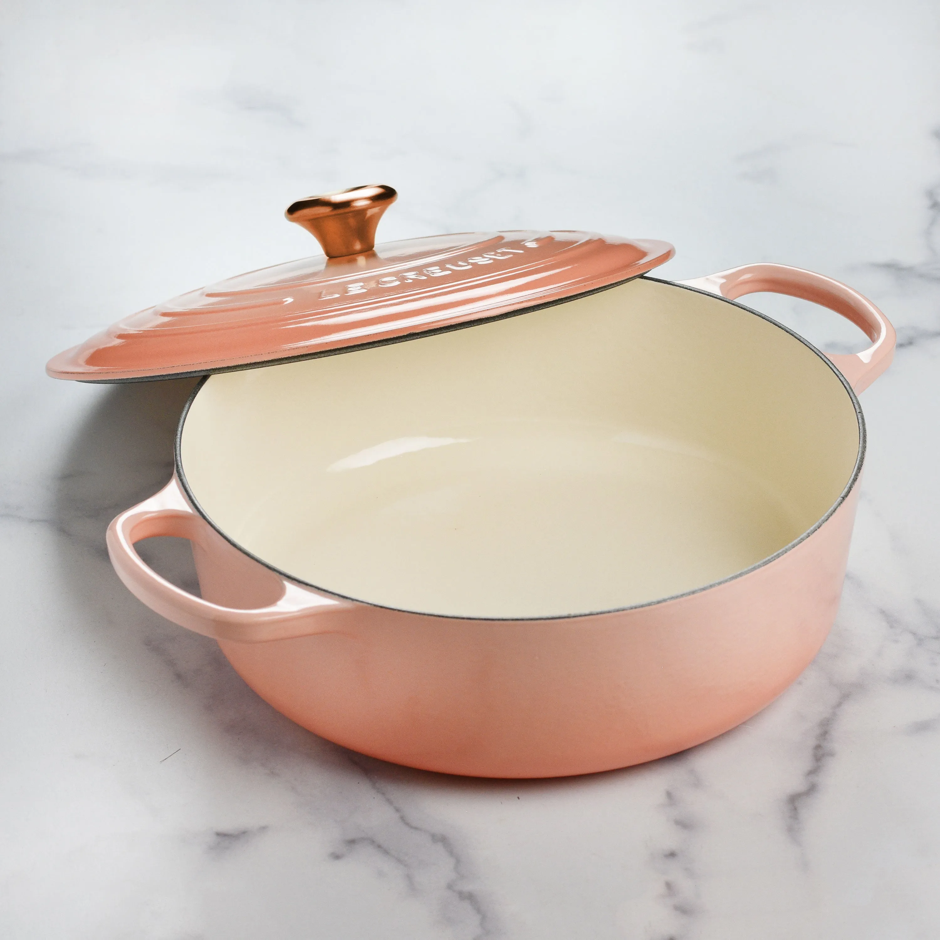 Le Creuset Signature Cast Iron 6.75-quart Peche Round Wide Dutch Oven with Copper Knob