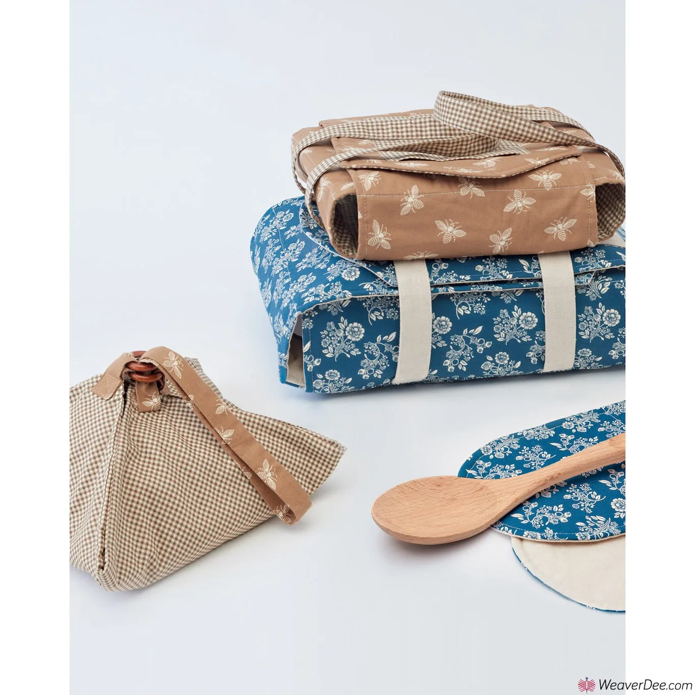 Simplicity Pattern S9522 Casserole Carriers, Pie Holder & Double Oven Mitt